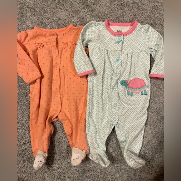 Child of Mine by Carters 0-3 Month bundle baby girl sleepers - Picture 1 of 10